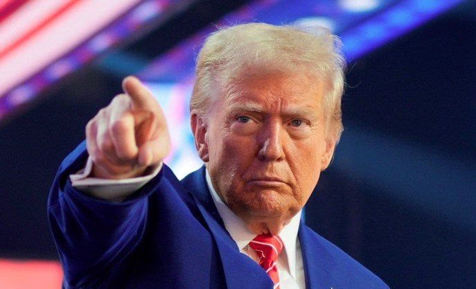 ترامب يوقع أوامر تنفيذية لرفع العقوبات عن سوريا.. ودمشق ترحب
