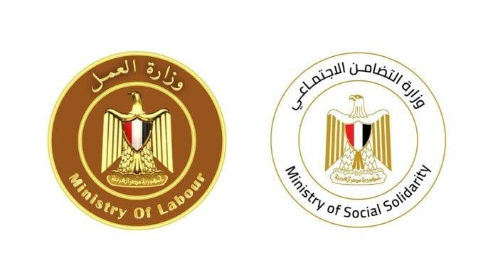 التضامن والعمل تنهيان إجراءات صرف وتسليم تعويضات ضحايا ومصابي حادث طريق أشمون