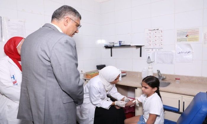 محافظ الجيزة يتفقد مستشفى الشيخ زايد العام ويوجه بسرعة الانتهاء من أعمال التطوير