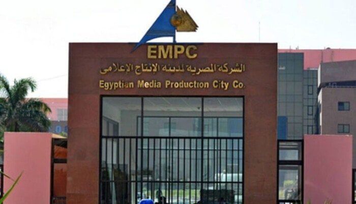 هل تأثر البث المباشر بسبب حريق سنترال رمسيس؟ الإنتاج الإعلامي توضح