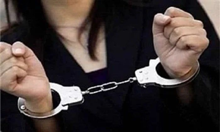 السجن 3 سنوات لسيدة بتهمة خطف رجل والشروع في سرقة ممتلكاته تحت تهديد السلاح