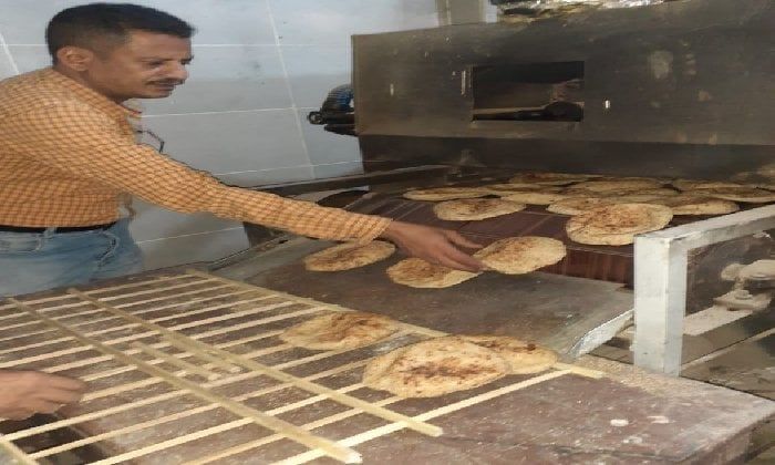 مدير التموين بقنا يواصل جولاته التفتيشية على المخابز البلدية