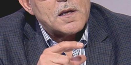 العين عبيدات المدير السابق للغذاء والدواء يكشف تفاصيل تروى لاول مره عن تسمم الكحول ويؤكد : مؤسسة الغذاء والدواء هي المسؤوله عن الرقابه - بوابة اخر ساعة