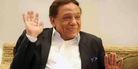 أخبار الرياضة - شاهد.. أول ظهور للزعيم عادل إمام في حفل زفاف حفيده بعد غياب طويل - بوابة اخر ساعة