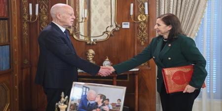 رئيس الجمهورية: العدالة الاجتماعية ودفع الاستثمار ووضع حدّ للفساد على رأس الأولويات - بوابة اخر ساعة