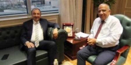 وزيرا الكهرباء وقطاع الأعمال يبحثان الاعتماد على الطاقات المتجددة بالصناعات - بوابة اخر ساعة