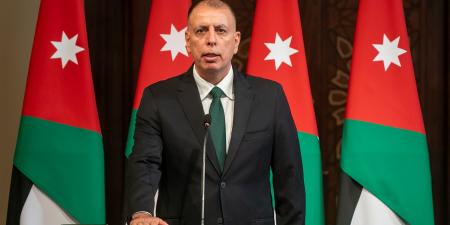 مناشدة لوزير الداخلية مازن الفراية بحظر لعبة جواكر في الأردن - بوابة اخر ساعة