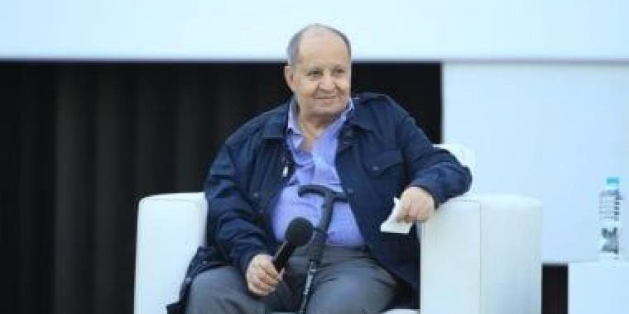 وحيد حامد أعظم كتاب السيناريو فى مصر وسجل حافل بنجاحات سينمائية ودرامية - بوابة اخر ساعة