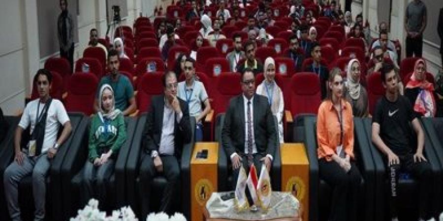 "صُنّاع التأثير".. تدريب لإعداد جيل إعلامي يواجه الشائعات - بوابة اخر ساعة