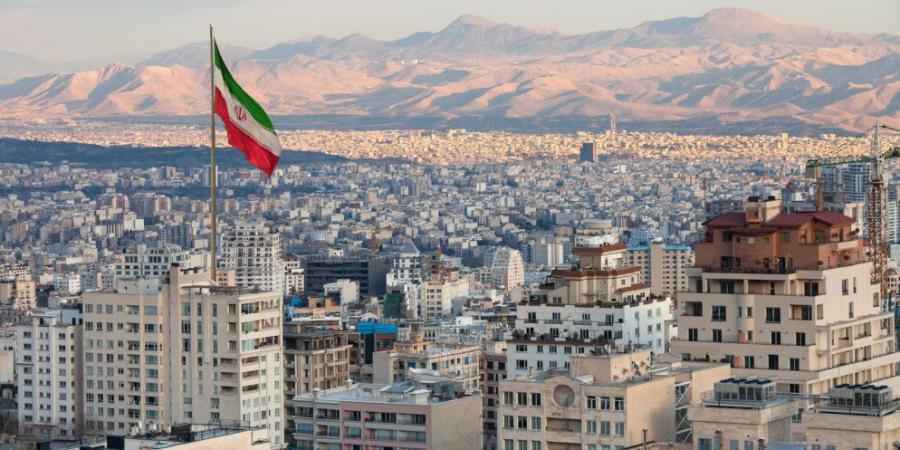 باريس تندد باحتجاز إيران لفرنسيين - بوابة اخر ساعة