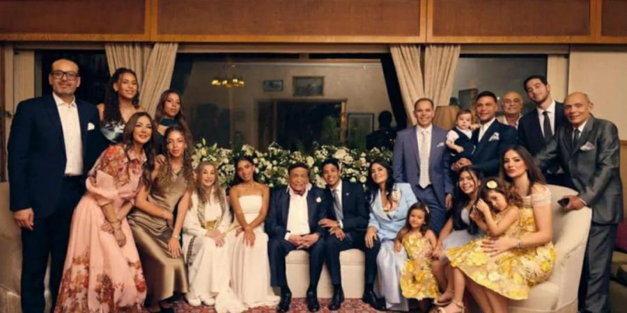 محمد إمام يشعل السوشيال ميديا بأحدث ظهور للزعيم عادل إمام - بوابة اخر ساعة