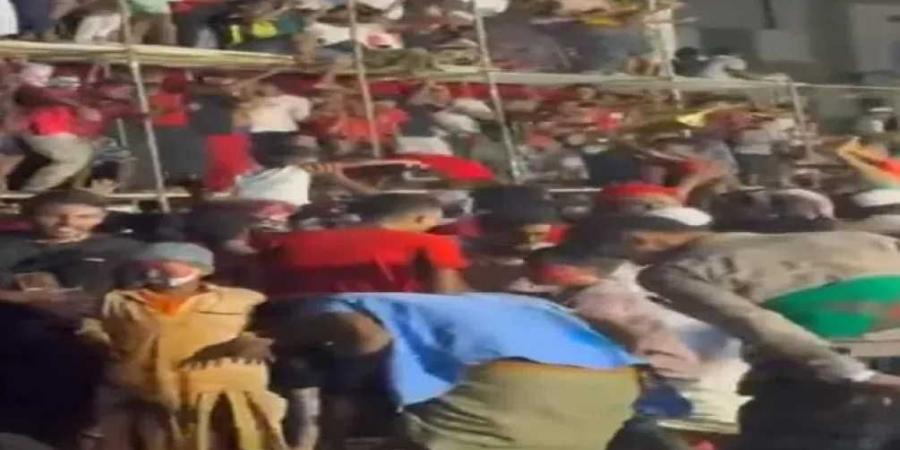 انهيار مدرج خشبي خلال احتفال جماهيري بفوز نادي في الشحر.. وإصابة 25 مشجعًا بينهم حالات حرجة - بوابة اخر ساعة