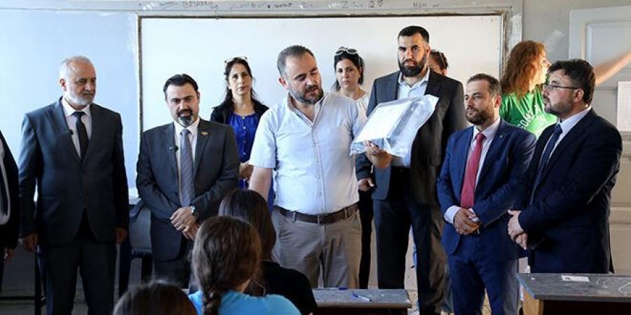 وزير التربية السوري ومعاون وزير الداخلية يتفقدان سير الامتحانات في طرطوس - بوابة اخر ساعة