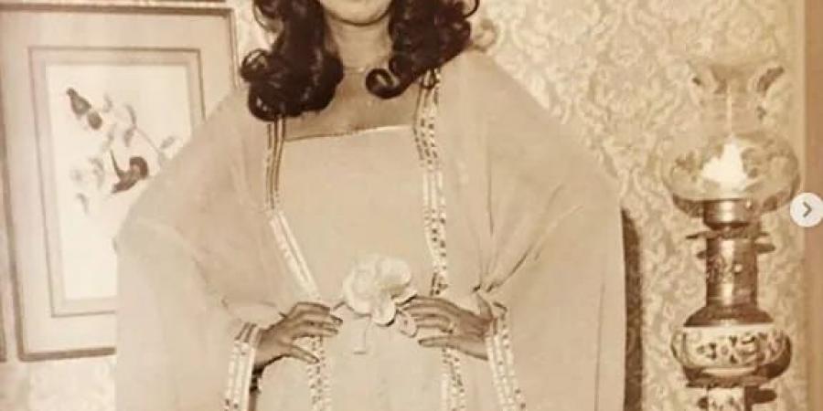 ذكرى رحليها.. قصة حياة رجاء الجداوي من عارضة أزياء إلى قمة النجاح - بوابة اخر ساعة
