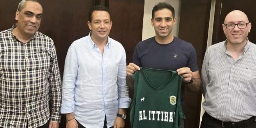 سلة الاتحاد السكندري تتعاقد مع اللاعب احمد عزب لمدة ثلاثة مواسم - بوابة اخر ساعة