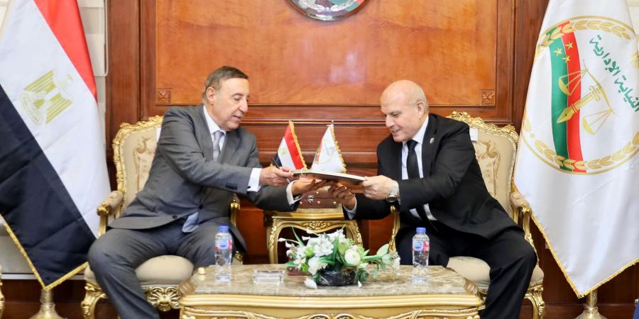لتهنئته بمنصبه الجديد.. رئيس النيابة الإدارية يستقبل رئيس المحكمة الدستورية - بوابة اخر ساعة