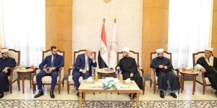 أخبار الرياضة - الأزهري يستقبل وفدًا فلسطينيًا رفيعًا يضم قاضي القضاة ووزير الأوقاف بالعاصمة الإدارية الجديدة - بوابة اخر ساعة