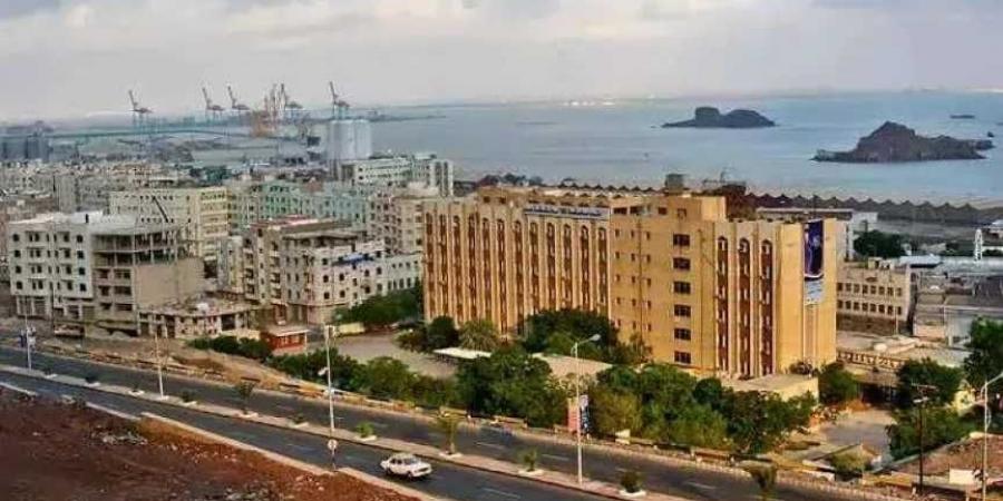 الإطاحة بشخص أطلق النار وقام بتفجير قنبلة في عدن - بوابة اخر ساعة