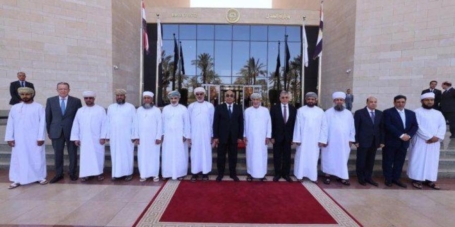 أخبار الرياضة - وزير العدل المصري يستقبل وفد قضائي من سلطنة عُمان - بوابة اخر ساعة