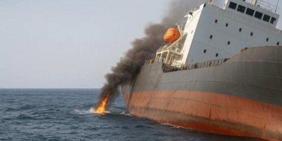 وزير شؤون الشرق الأوسط البريطاني: هجوم الحوثيين المتهور على السفينة ماجيك سيز غير مقبول وغير قانوني - بوابة اخر ساعة