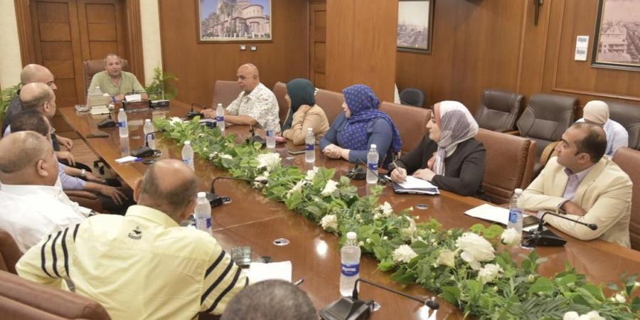 محافظ بورسعيد: مشروع تطوير "العرب" لن يضير أصحاب المحلات  - بوابة اخر ساعة