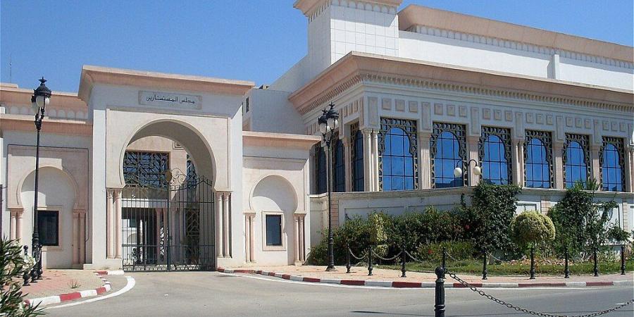 لجنة الخدمات والتنمية الاجتماعية بمجلس الأقاليم والجهات تستمع إلى ممثلي وزارة الأسرة والمرأة حول برامج التمكين الاقتصادي للمرأة - بوابة اخر ساعة